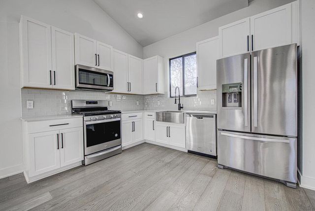 4903 Lyons RD 2, Austin, TX 78702