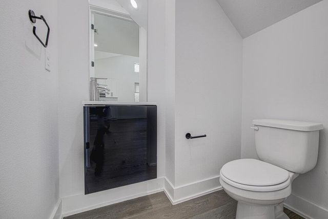 4903 Lyons RD 2, Austin, TX 78702