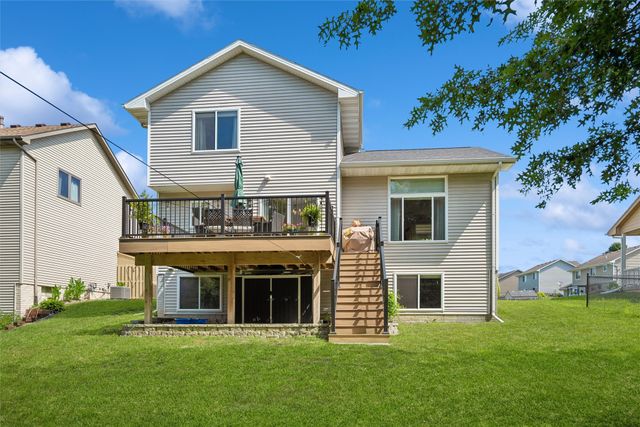1603 E Boston Avenue, Indianola, IA 50125