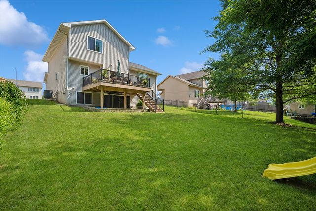 1603 E Boston Avenue, Indianola, IA 50125
