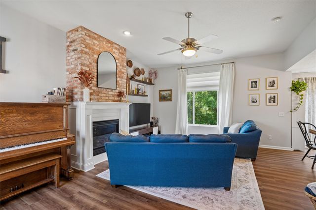 1603 E Boston Avenue, Indianola, IA 50125