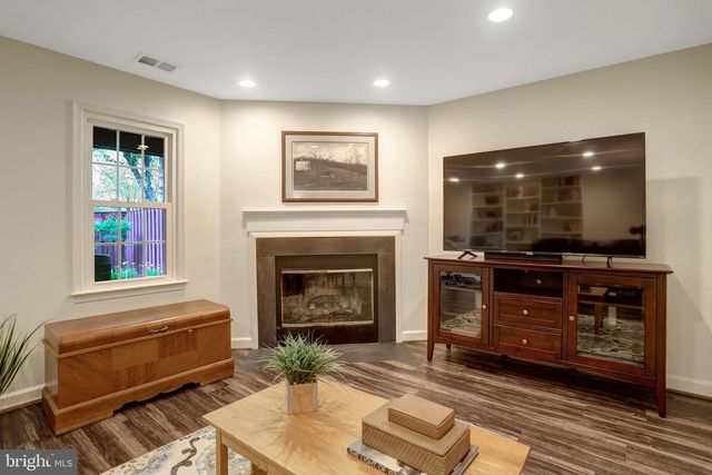 5978 WESCOTT HILLS WAY, Alexandria, VA 22315
