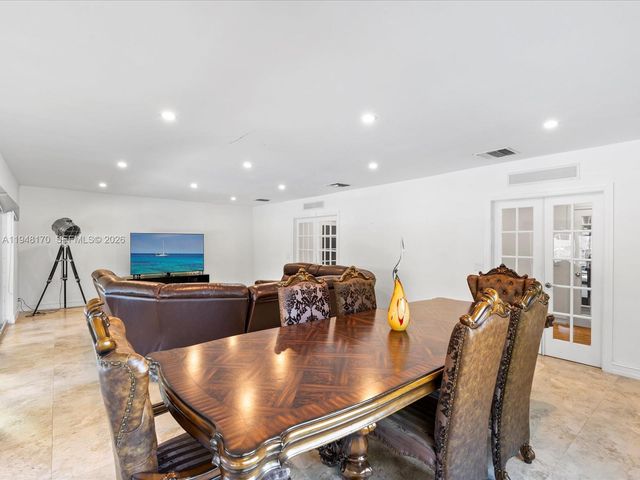 201 Golden Beach Dr, Golden Beach, FL 33160