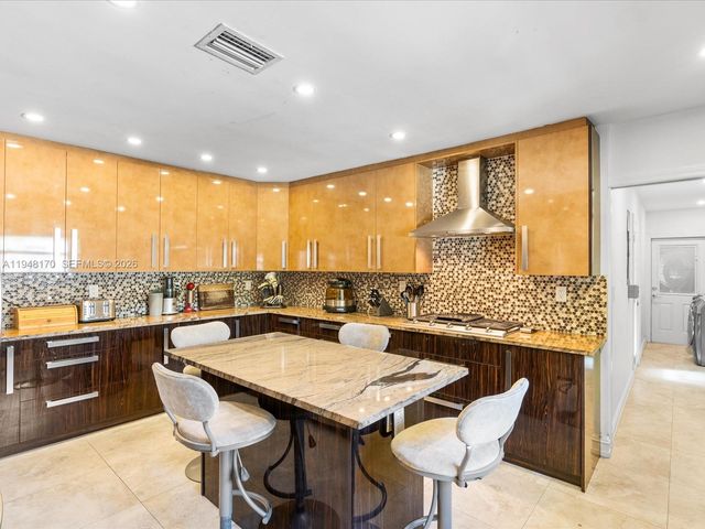 201 Golden Beach Dr, Golden Beach, FL 33160