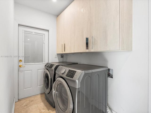 201 Golden Beach Dr, Golden Beach, FL 33160