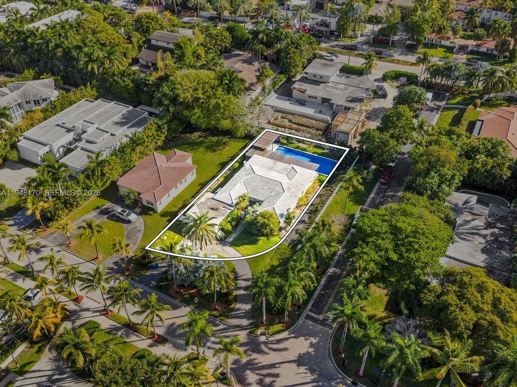 201 Golden Beach Dr, Golden Beach, FL 33160