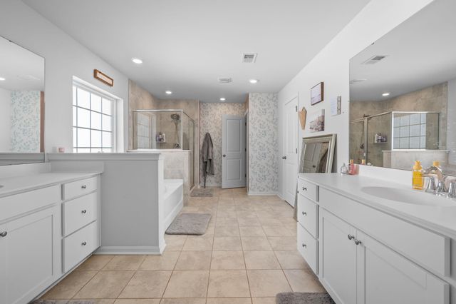 515 Singing Bush Avenue, Summerville, SC 29486