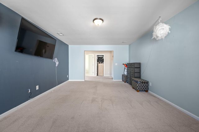 515 Singing Bush Avenue, Summerville, SC 29486