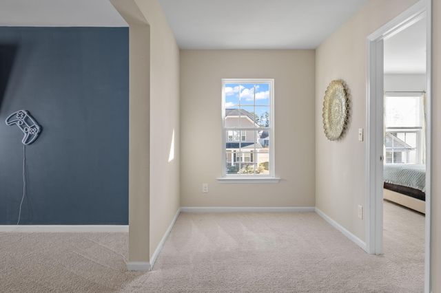 515 Singing Bush Avenue, Summerville, SC 29486