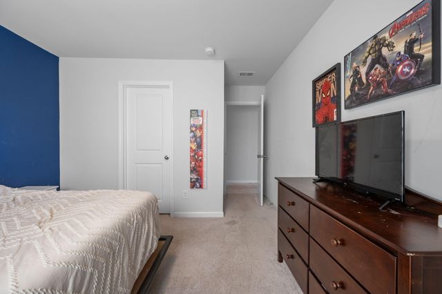 515 Singing Bush Avenue, Summerville, SC 29486