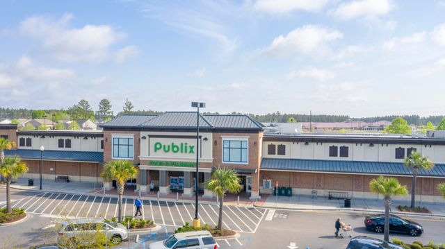 515 Singing Bush Avenue, Summerville, SC 29486