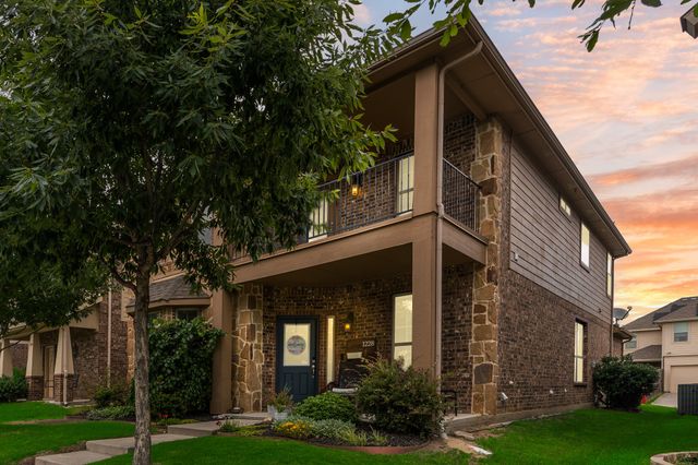 1228 Land Oak Road, Royse City, TX 75189