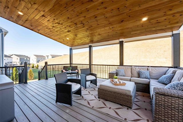 416 Sarjean Way, Jackson Twp, PA 16063