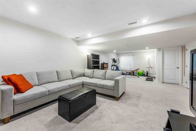 416 Sarjean Way, Jackson Twp, PA 16063