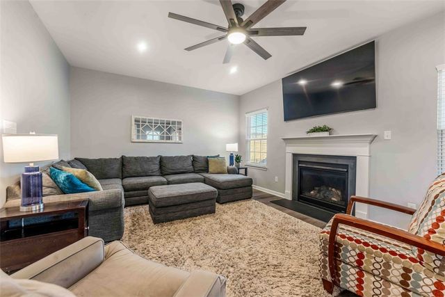 416 Sarjean Way, Jackson Twp, PA 16063