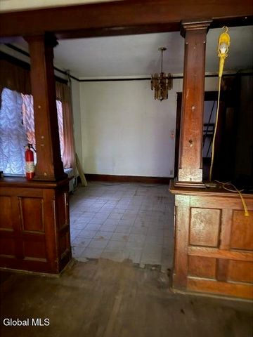 78 3rd Street, Albany, NY 12210