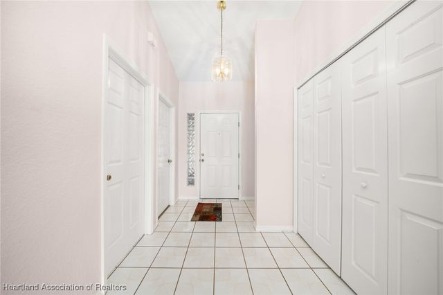 2460 N Orangewood Street, Avon Park, FL 33825