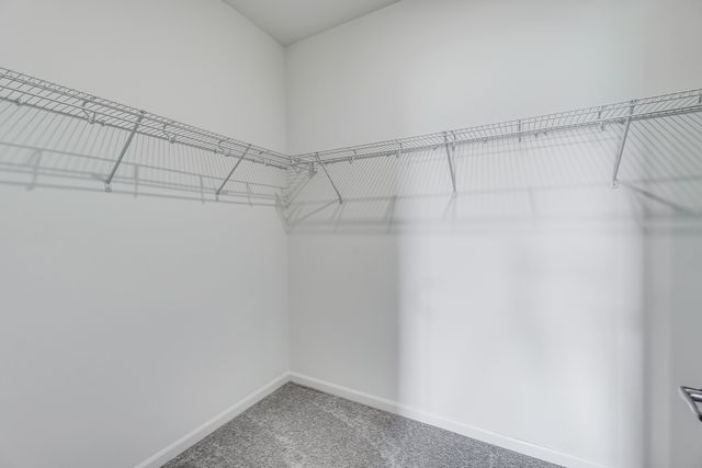 4245 Meadowridge Road, Woodstock, IL 60098