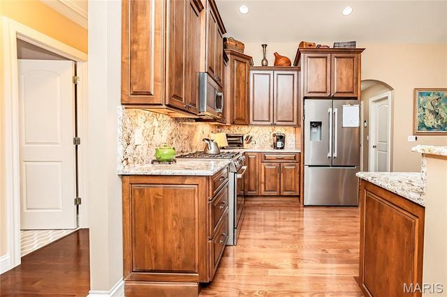 1570 Heritage Valley Drive, High Ridge, MO 63049