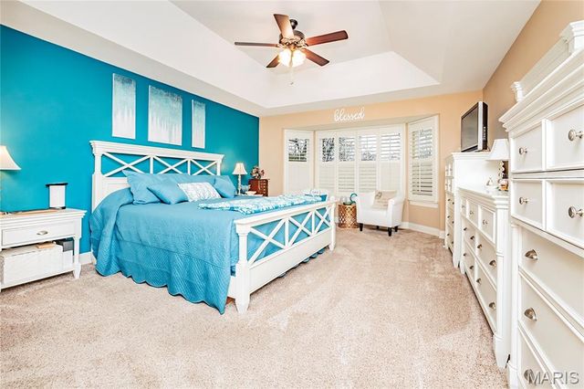 1570 Heritage Valley Drive, High Ridge, MO 63049