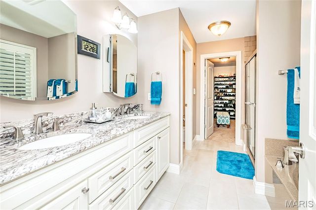 1570 Heritage Valley Drive, High Ridge, MO 63049