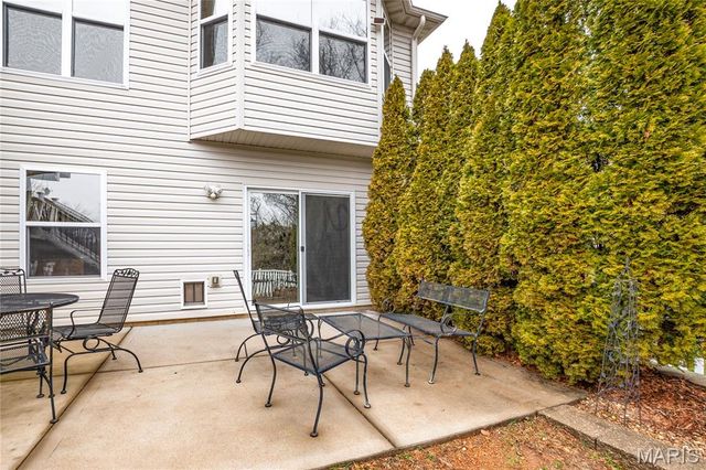 1570 Heritage Valley Drive, High Ridge, MO 63049