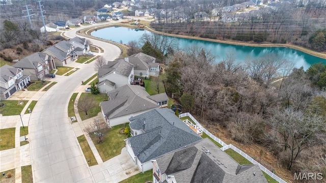 1570 Heritage Valley Drive, High Ridge, MO 63049