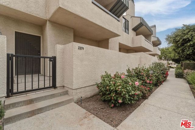 2271 Century, Los Angeles, CA 90067