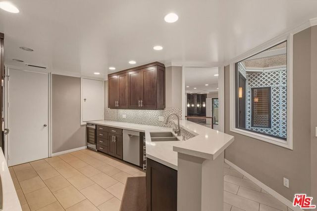 2271 Century, Los Angeles, CA 90067