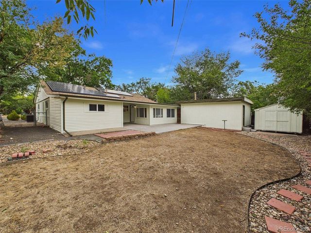 970 Scranton St, Aurora, CO 80011