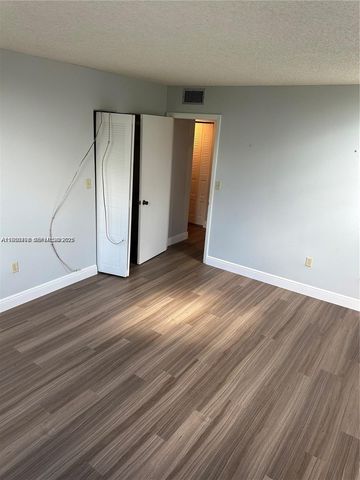 1820 SW 81st Ave 3304, North Lauderdale, FL 33068