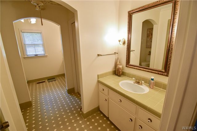 3404 Firethorn, Tuscaloosa, AL 35405