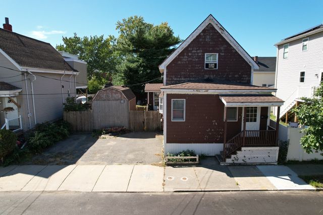 75 Light St, Lynn, MA 01905