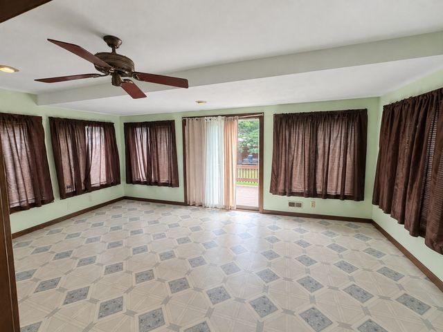 75 Light St, Lynn, MA 01905