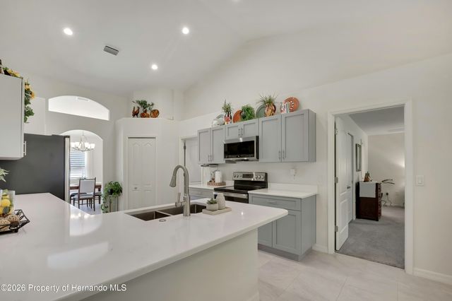 14108 Mulkerin Drive, Weeki Wachee, FL 34614