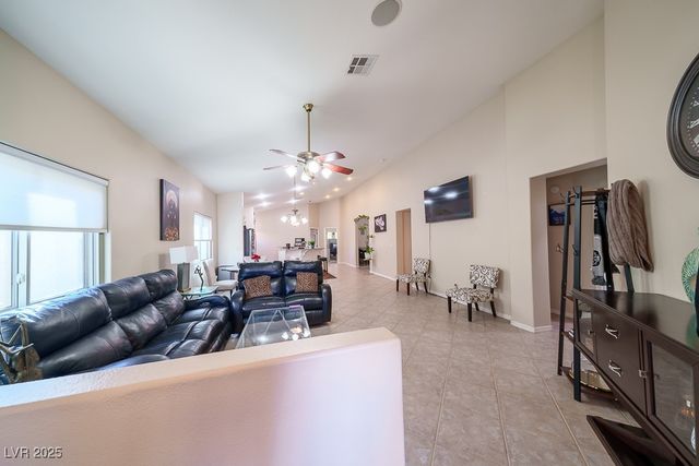8085 Desert Cloud Avenue, Las Vegas, NV 89131
