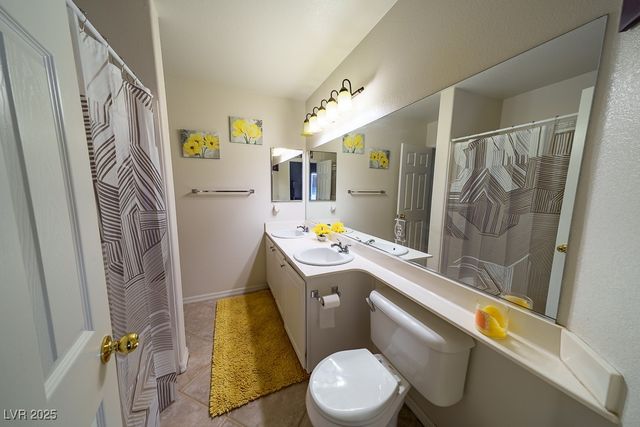 8085 Desert Cloud Avenue, Las Vegas, NV 89131