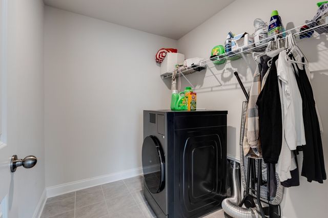 2081 Notchleaf Rd, Antioch, TN 37013
