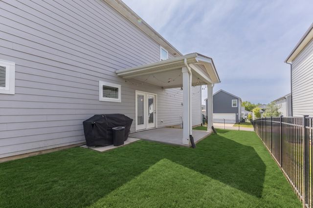 2081 Notchleaf Rd, Antioch, TN 37013