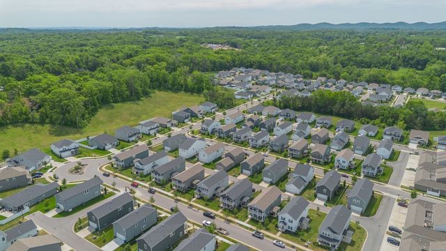 2081 Notchleaf Rd, Antioch, TN 37013
