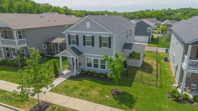 2081 Notchleaf Rd, Antioch, TN 37013