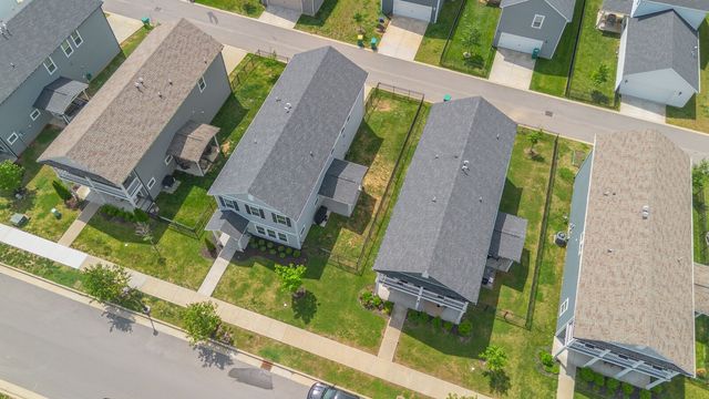 2081 Notchleaf Rd, Antioch, TN 37013