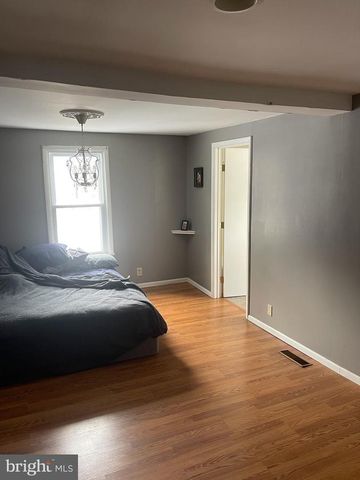 108 POPLAR RD, Fleetwood, PA 19522