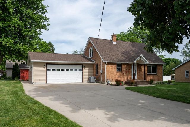 6096 Highway 73, Marshall, WI 53559