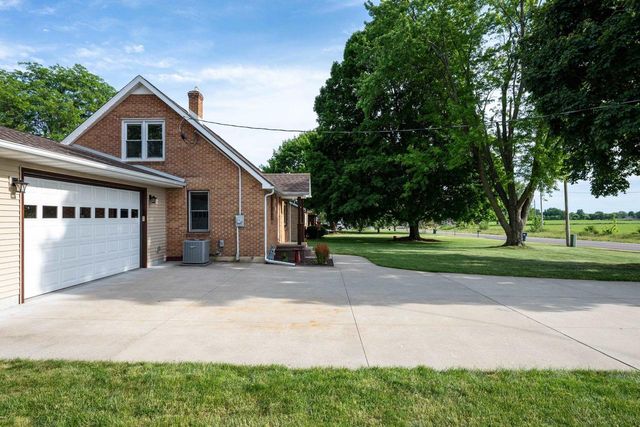 6096 Highway 73, Marshall, WI 53559