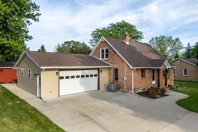 6096 Highway 73, Marshall, WI 53559