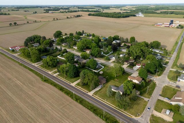 6096 Highway 73, Marshall, WI 53559