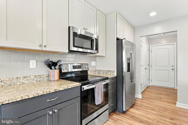 210 ARISTIDES WAY, Martinsburg, WV 25404