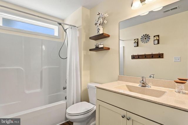 210 ARISTIDES WAY, Martinsburg, WV 25404