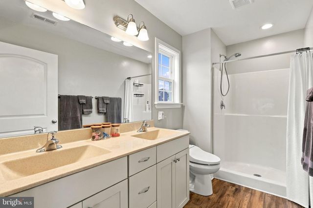 210 ARISTIDES WAY, Martinsburg, WV 25404
